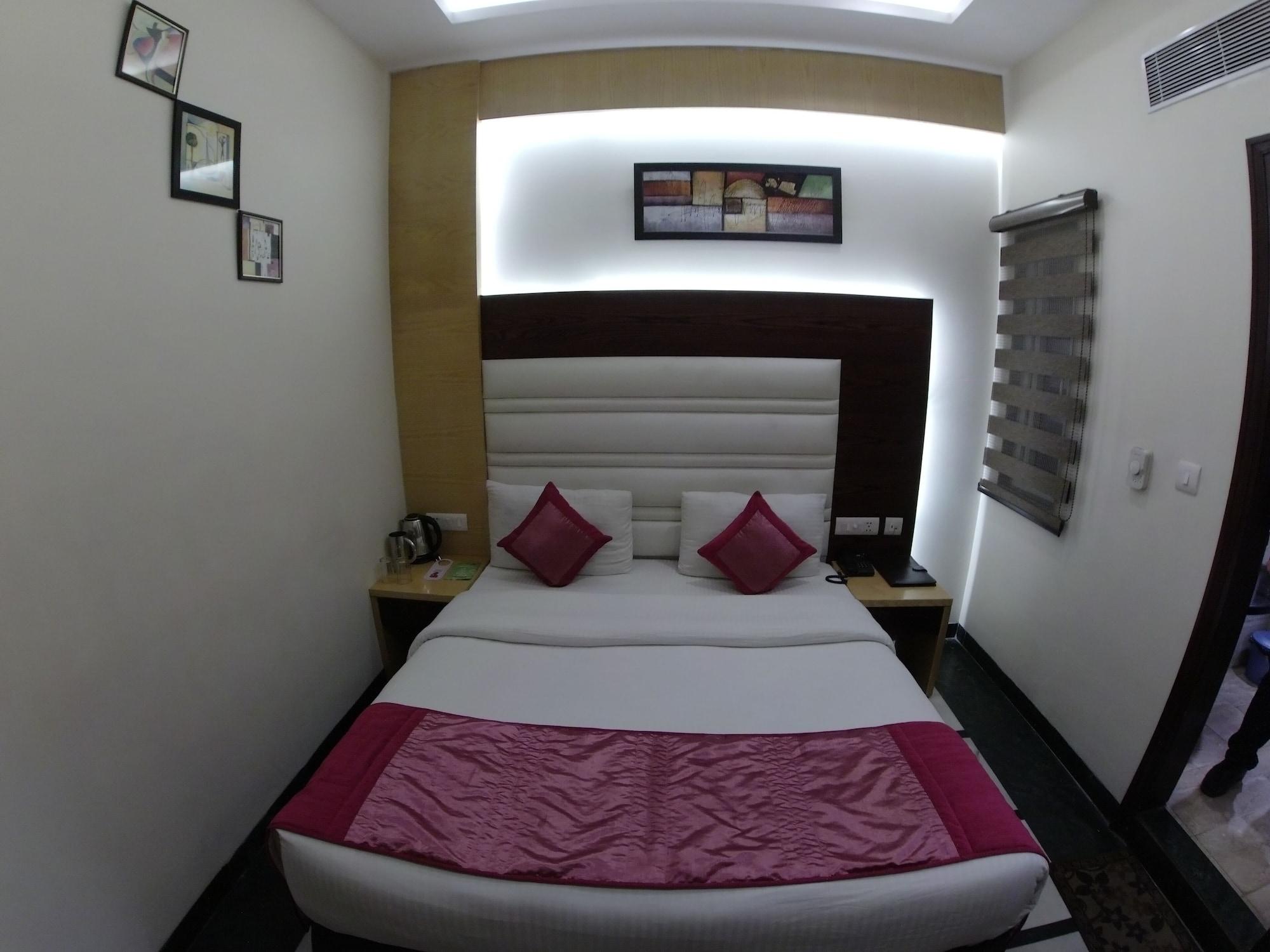 Hotel Hari Piorko - New Delhi Railway Station Kültér fotó