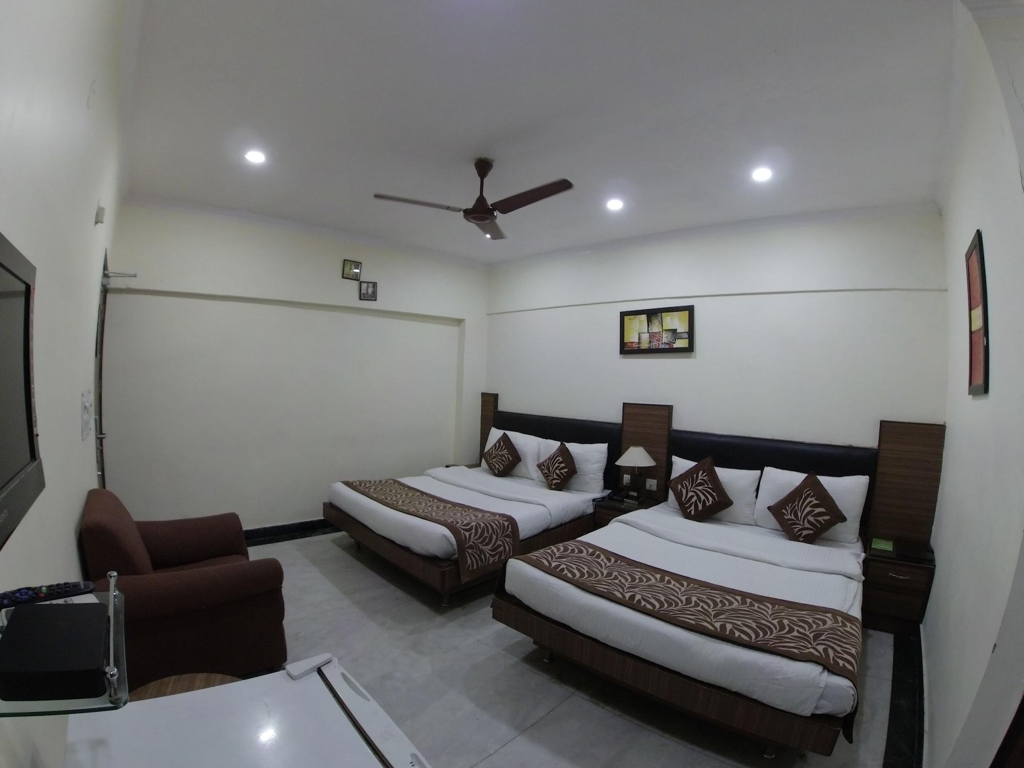 Hotel Hari Piorko - New Delhi Railway Station Kültér fotó