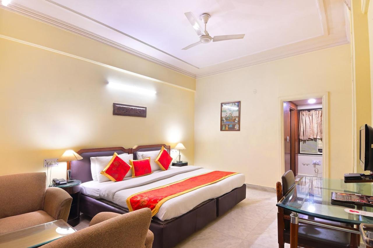 Hotel Hari Piorko - New Delhi Railway Station Kültér fotó
