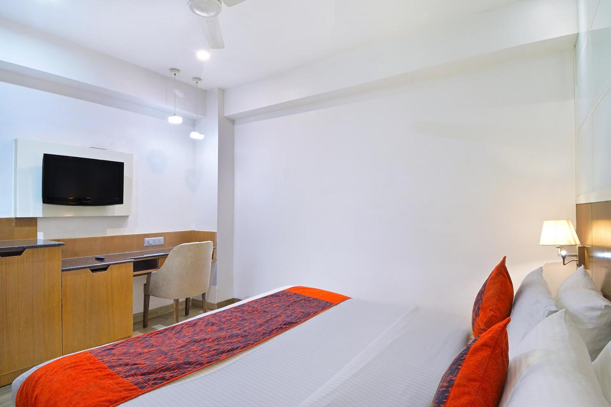 Hotel Hari Piorko - New Delhi Railway Station Kültér fotó