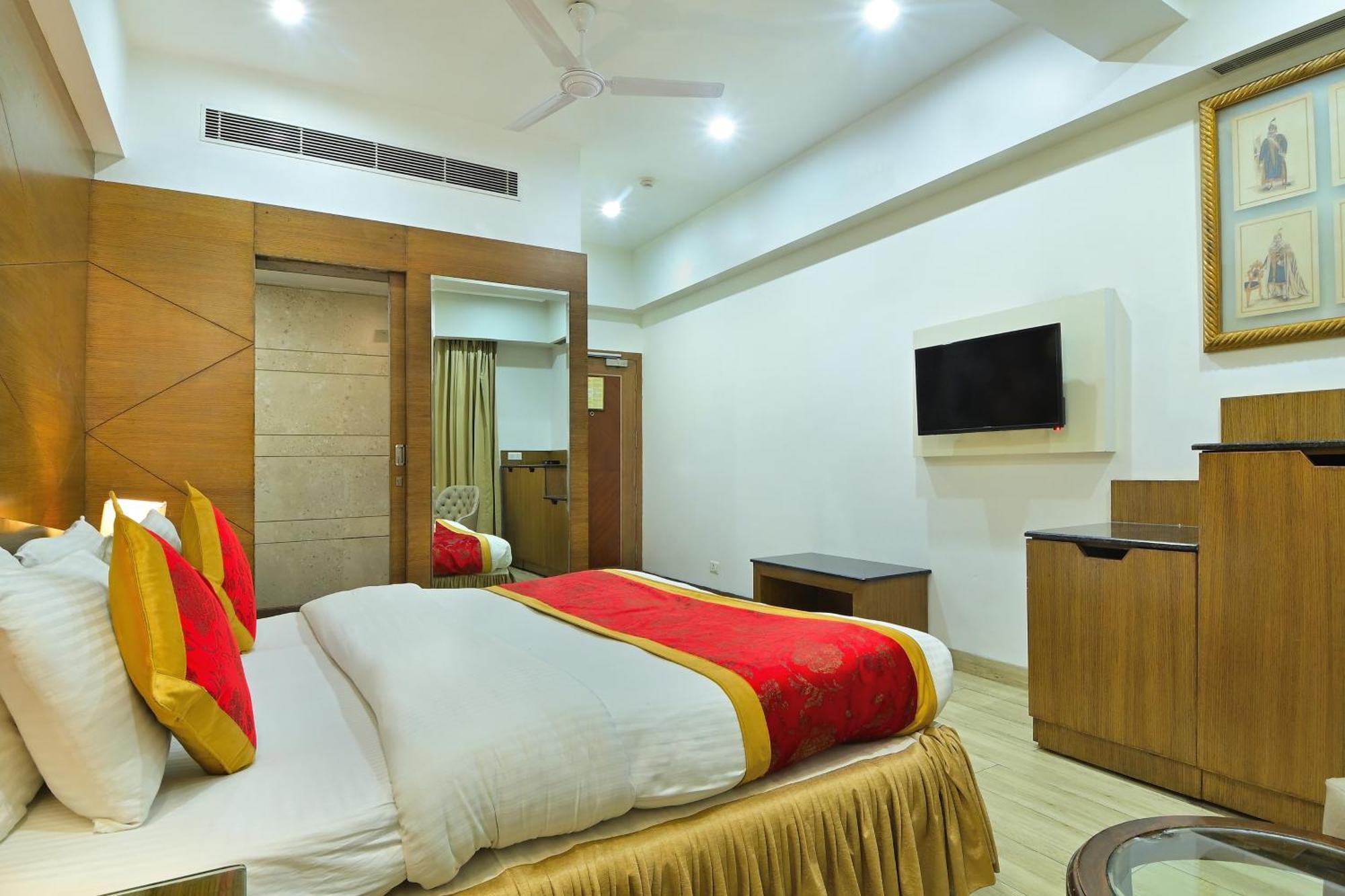 Hotel Hari Piorko - New Delhi Railway Station Kültér fotó