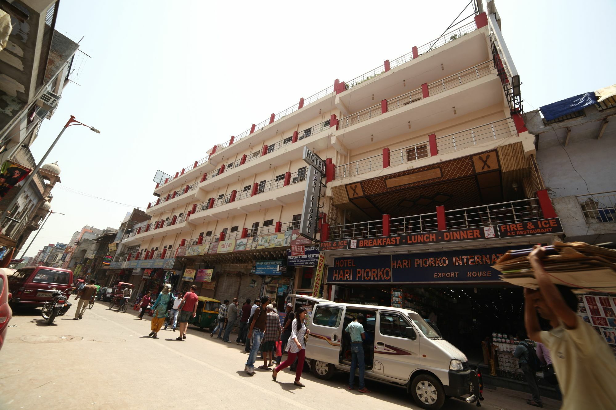 Hotel Hari Piorko - New Delhi Railway Station Kültér fotó